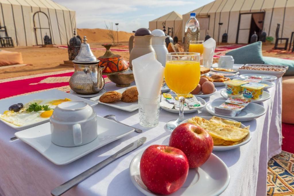 Ahlam Luxury Camp Ξενοδοχείο Merzouga Εξωτερικό φωτογραφία